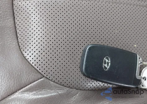 2013 Hyundai Tucson Limited z USA, uszkodzony, nr VIN KM8JUCAC4DU605944